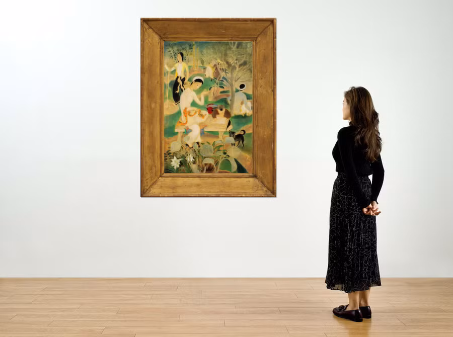 'Gia đình ở ngoài vườn', mực và bột mực trên lụa, vẽ năm 1938 của Lê Phổ đạt mức giá 18,6 triệu HKD. Ảnh: ITN. 'Gia đình ở ngoài vườn', mực và bột mực trên lụa, vẽ năm 1938 của Lê Phổ đạt mức giá 18,6 triệu HKD. Ảnh: ITN.