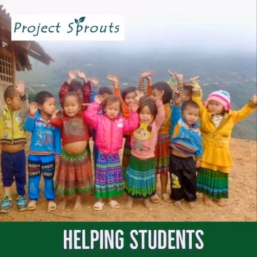Những trò nghèo vùng cao phía Bắc Việt Nam là đối tượng được Project Sprouts giúp đỡ.