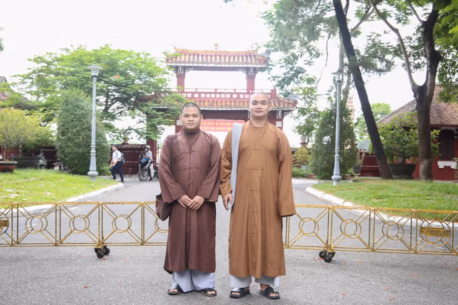 Tăng ni Huỳnh Văn Lượng (trú tại chùa Phú Bài, phường Phú Bài, thị xã Hương Thủy) cho biết, bản thân đã sẵn sàng và quyết tâm đạt kết quả cao trong Kỳ thi.