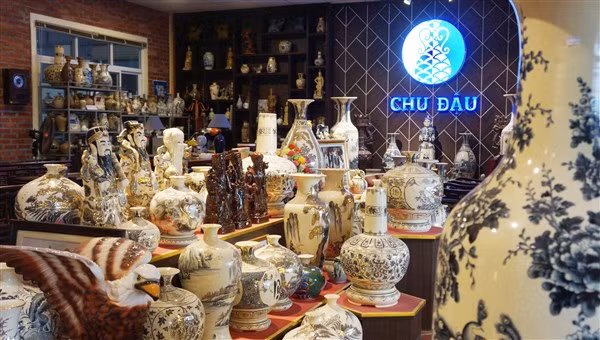 Sản phẩm gốm Chu Đậu.