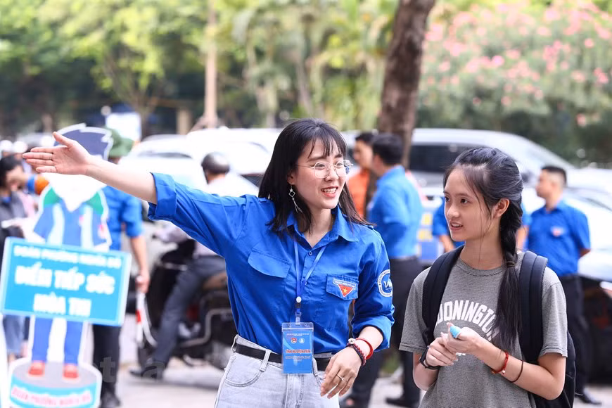 Hành động, suy nghĩ chuẩn... khi học sinh, sinh viên hiểu đúng giá trị sống.
