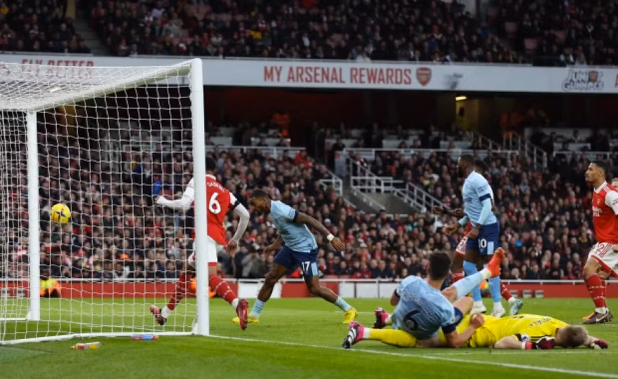 Arsenal chỉ có được kết quả hòa trước Brentford. Arsenal chỉ có được kết quả hòa trước Brentford.