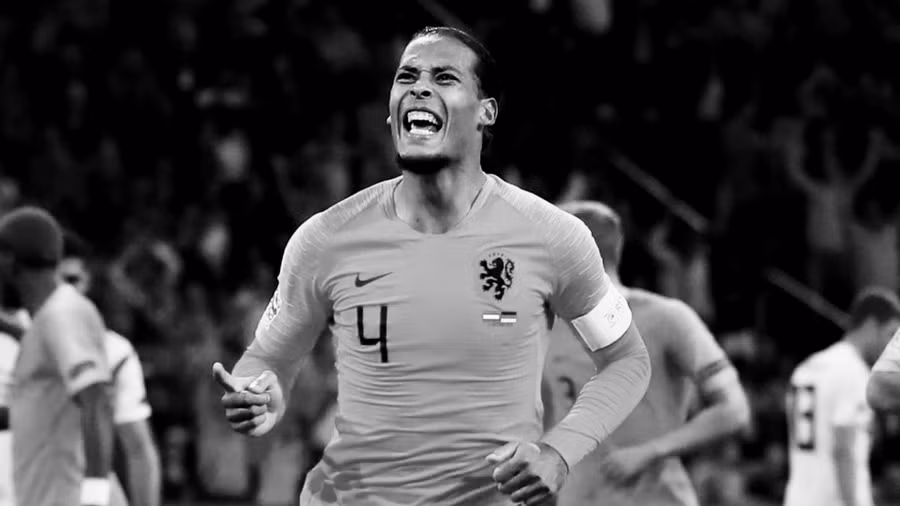 Van Dijk là thủ lĩnh của đội Hà Lan năm 2020.