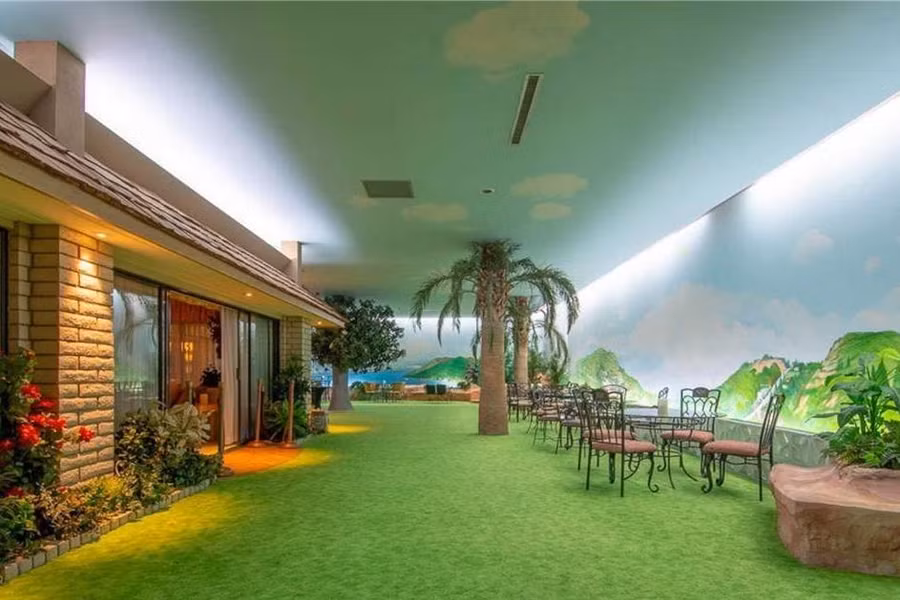 Ngôi nhà trị giá 180 triệu USD nằm dưới hầm giữa lòng thành phố Las Vegas