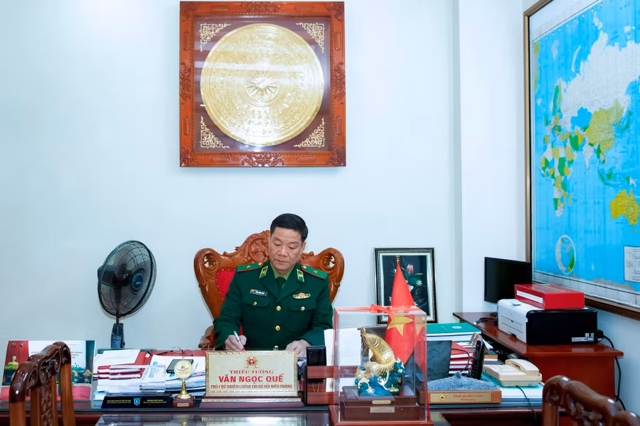 Thiếu tướng Văn Ngọc Quế, Bí thư Đảng ủy Cục Chính trị, Phó Chủ nhiệm Chính trị BĐBP Thiếu tướng Văn Ngọc Quế, Bí thư Đảng ủy Cục Chính trị, Phó Chủ nhiệm Chính trị BĐBP
