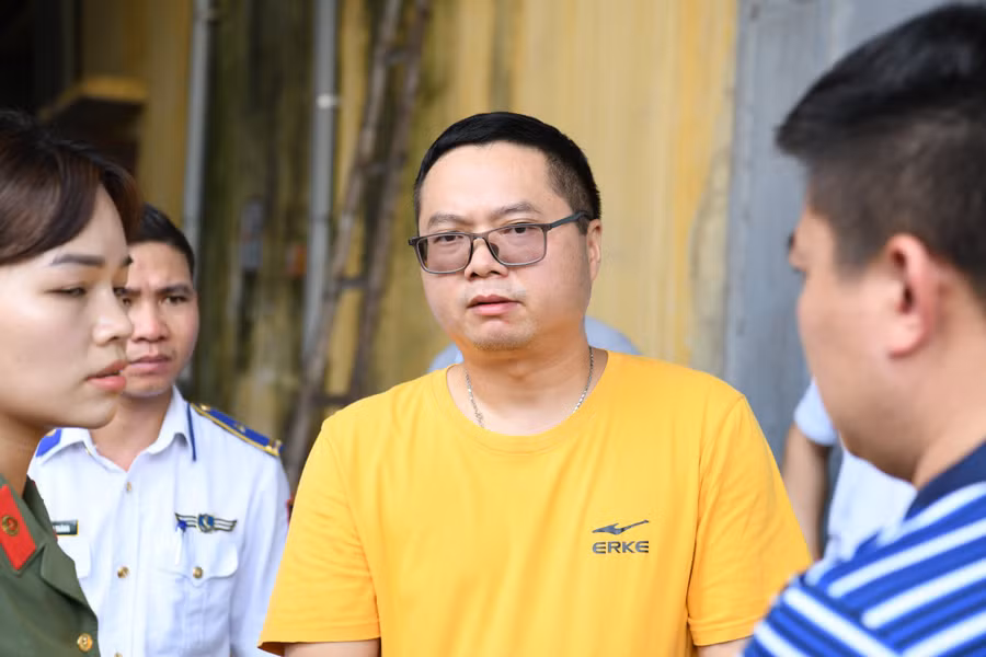 Đối tượng Liêu Chí Hoài khi bị bắt giữ.