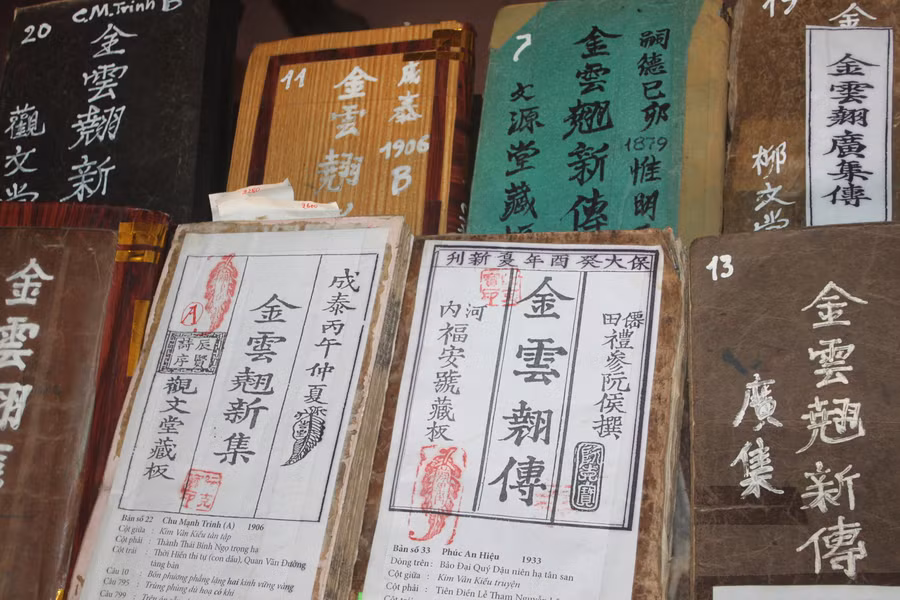 Những bản Kiều cổ do ông Nguyễn Khắc Bảo sưu tầm.