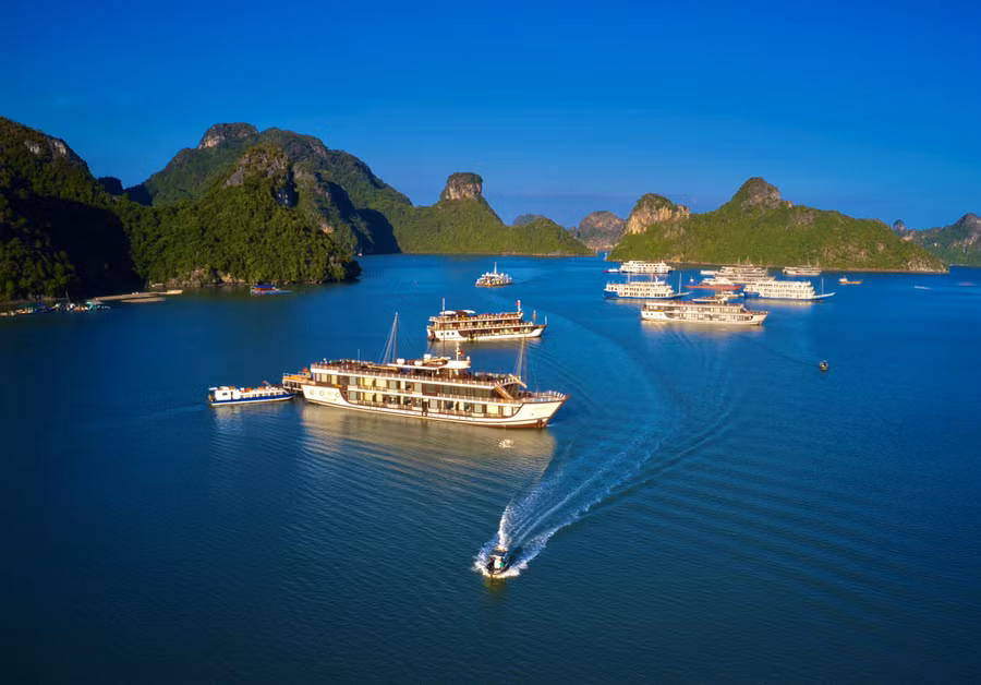 Di sản thiên nhiên thế giới Vịnh Hạ Long - Quần đảo Cát Bà do 2 tỉnh Quảng Ninh - Hải Phòng cùng quản lý. Ảnh: CTTĐT Hải Phòng.