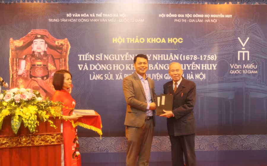 Hội thảo là dịp để bảo tồn, phát huy giá trị di sản văn hóa dòng họ Nguyễn Huy.