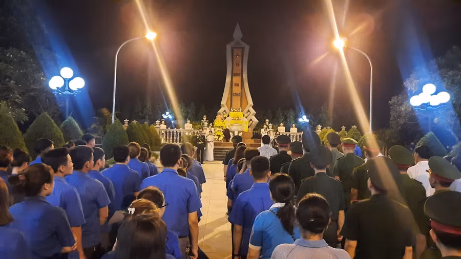 Công tác đền ơn đáp nghĩa luôn được huyện Yên Châu quan tâm.