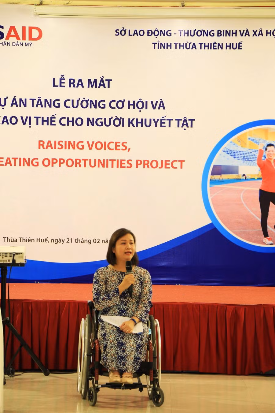 Bà Nguyễn Thị Lan Anh chia sẻ tại lễ ra mắt Dự án