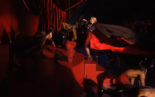 madonna8-8233-1424916900.jpg