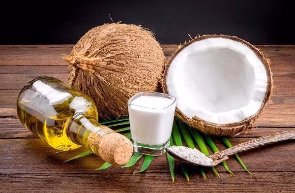 Sản phẩm làm đẹp có nguồn gốc thiên nhiên ngày càng được ưa chuộng.