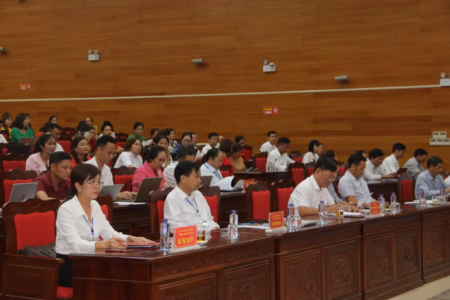 Các đại biểu tham dự Hội nghị.