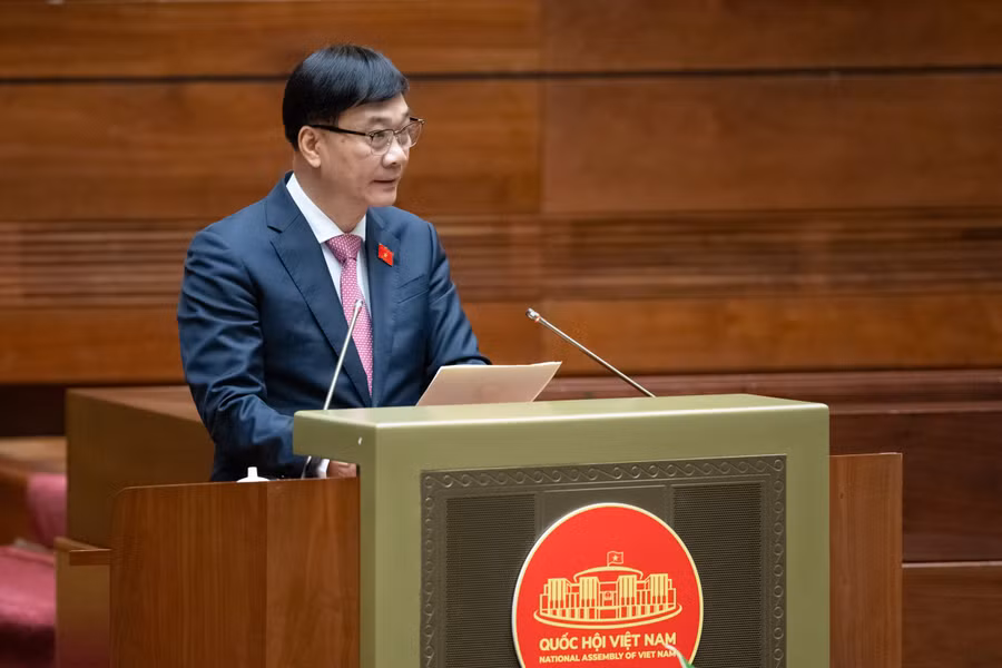 Ông Vũ Hồng Thanh phát biểu. Ông Vũ Hồng Thanh phát biểu.