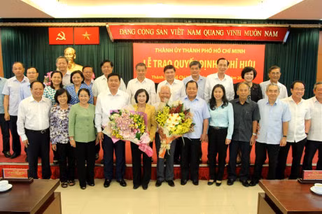 Hai nguyen lanh dao TP.HCM chinh thuc nghi huu - Anh 7