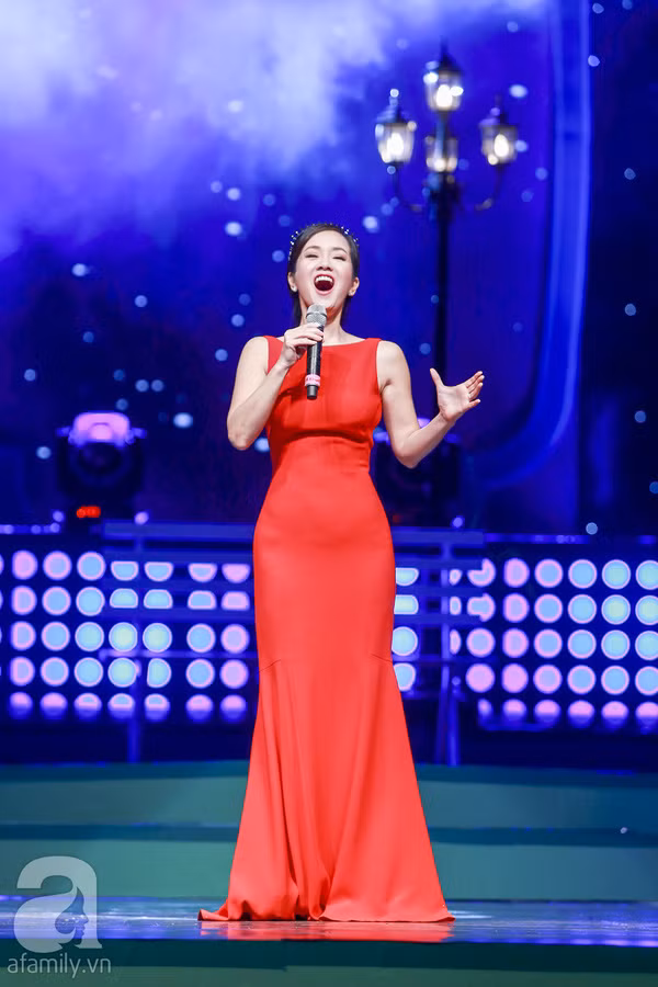 Hồng Nhung