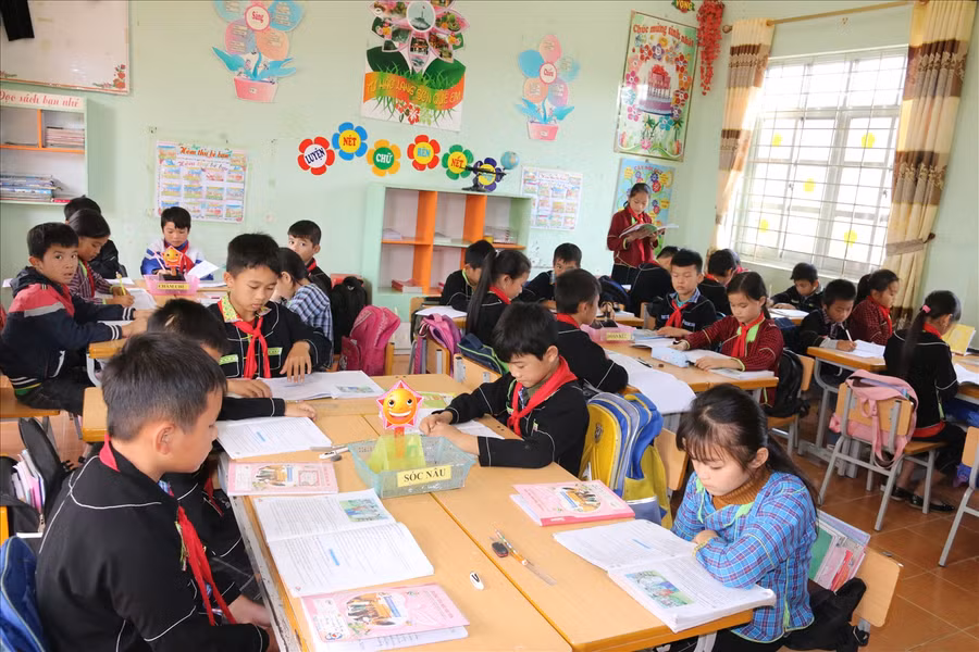 Thực hiện Chương trình giáo dục phổ thông 2018 ở vùng dân tộc thiểu số. Ảnh minh họa: ITN