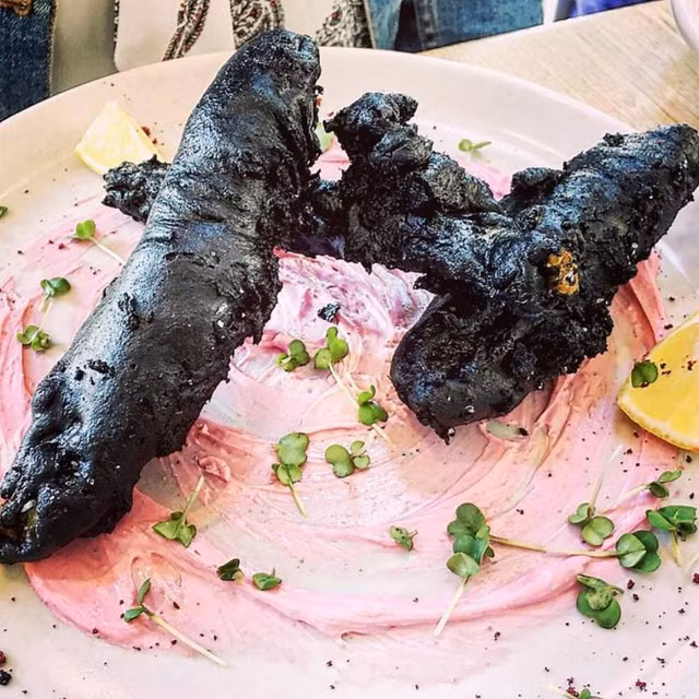 gan 500 nghin cho mon an cuc di, den xi nhu than, ban co dam thu? hinh anh 1