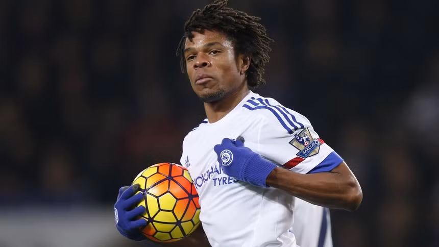 Loic Remy đã khoác áo 14 CLB khác nhau nhưng hiện vẫn còn đang thi đấu.