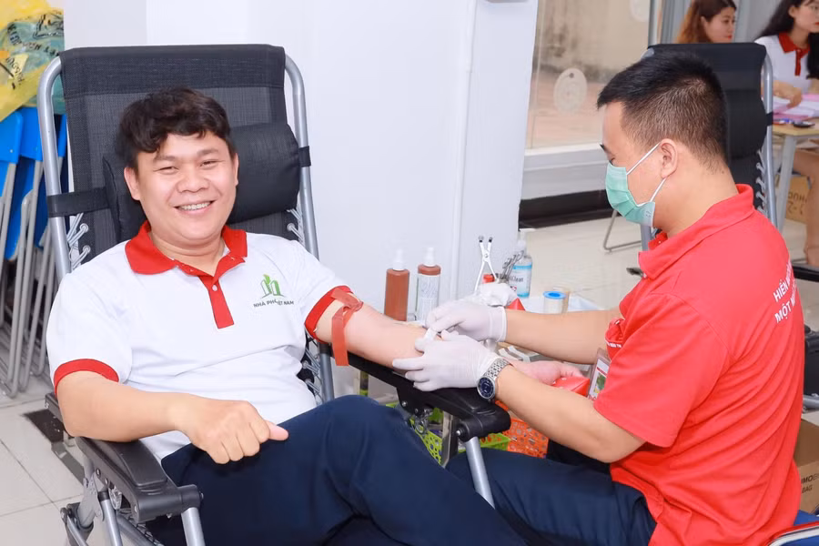 Niềm vui được tham gia hoạt động hiến máu nhân đạo