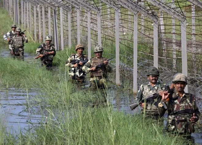 Ấn Độ lo ngại các nhóm khủng bố “do tình báo Pakistan huấn luyện“