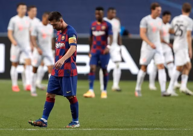 Cầu thủ Barcelona mệt mỏi