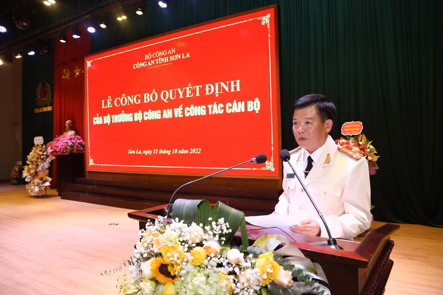 Thượng tá Trần Thanh Sơn phát biểu nhận nhiệm vụ trên cương vị mới.