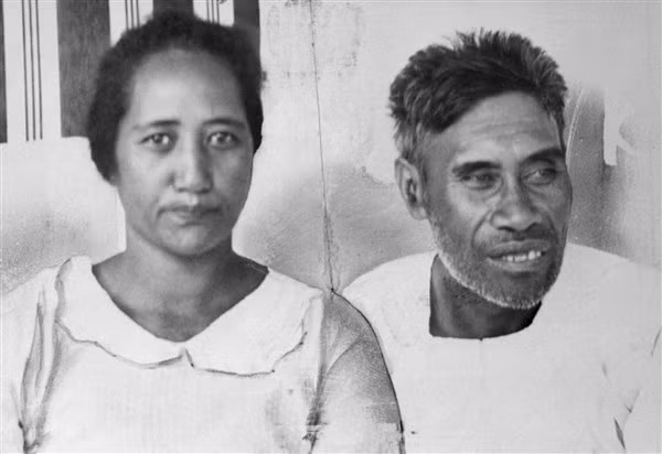 Benehakaka Kanahele và vợ, được xem là người hùng sau sự cố Ni’ihau.
