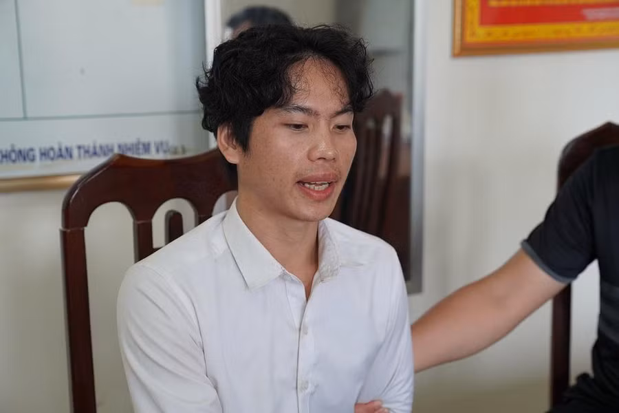 Đối tượng Ngần Văn Đông tại cơ quan Công an. Đối tượng Ngần Văn Đông tại cơ quan Công an.