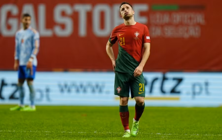 Chấn thương khiến ngôi sao Bồ Đào Nha Jota bỏ lỡ World Cup 2022.