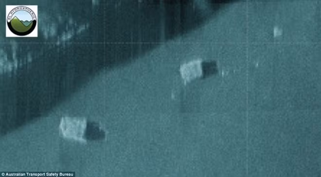 Sóng âm dò thấy 2 hộp đen máy bay MH370 ở Ấn Độ Dương?