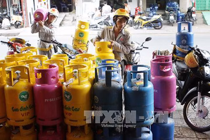 Từ 1/8, giá gas giảm 375 đồng/kg