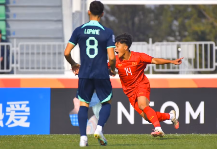 Quốc Việt mừng bàn thắng vào lưới U20 Australia tại giải U20 châu Á 2023. Quốc Việt mừng bàn thắng vào lưới U20 Australia tại giải U20 châu Á 2023.