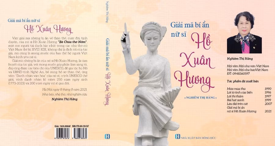 Bìa cuốn sách 'Giải mã bí ẩn nữ sĩ Hồ Xuân Hương'. Ảnh: NVCC.