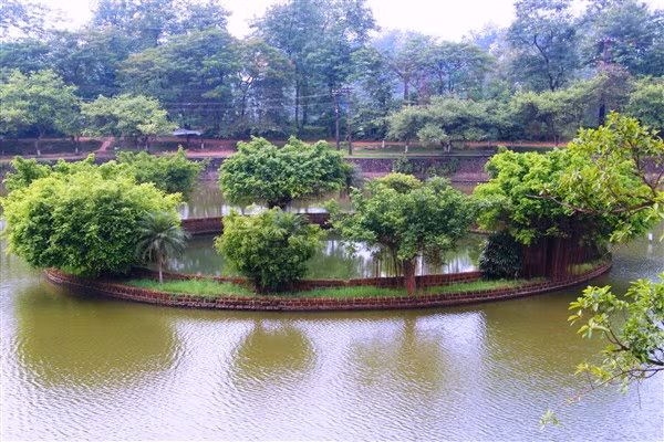 Không chỉ phải cống nạp người vàng, Đại Việt còn phải cống nước giếng Trọng Thủy ở Cổ Loa.