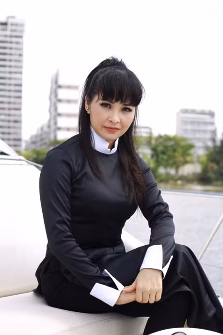 Trang Nhung ru Phuong Thanh thu gian du thuyen 5 sao - Anh 2
