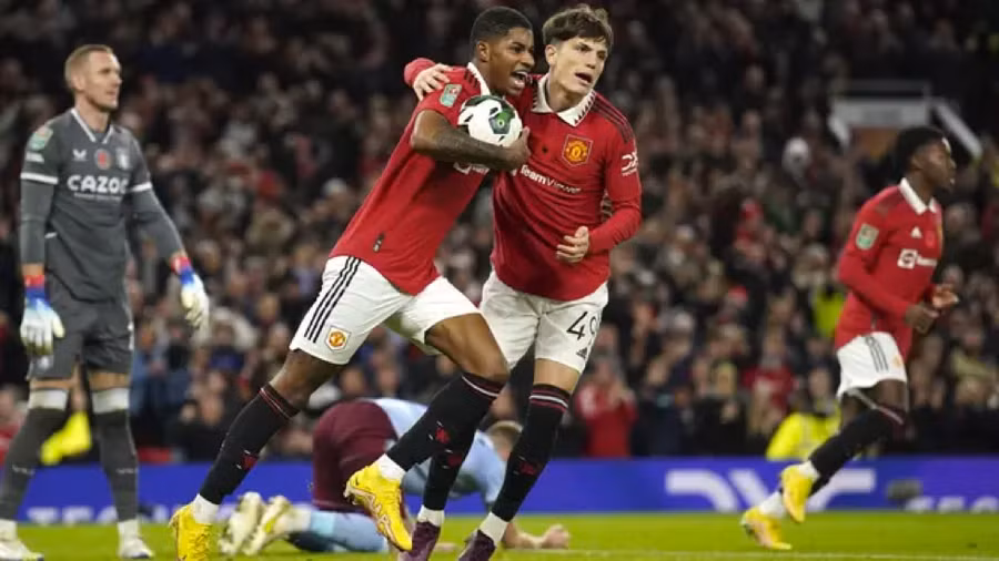 Man Utd chỉ cần giành thêm 1 điểm trong 2 trận còn lại sẽ đủ điều kiện dự Champions League mùa sau. Man Utd chỉ cần giành thêm 1 điểm trong 2 trận còn lại sẽ đủ điều kiện dự Champions League mùa sau.