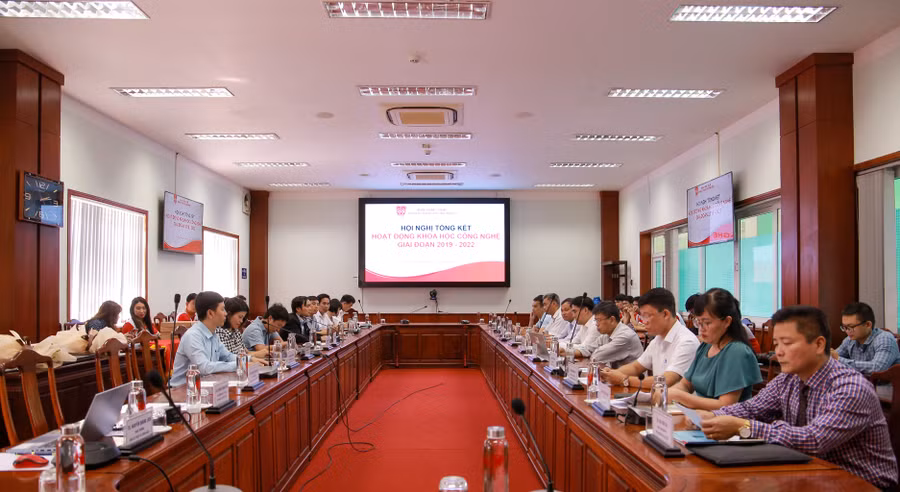 Hội nghị tổng kết hoạt động Khoa học công nghệ giai đoạn 2019 - 2022. Hội nghị tổng kết hoạt động Khoa học công nghệ giai đoạn 2019 - 2022.