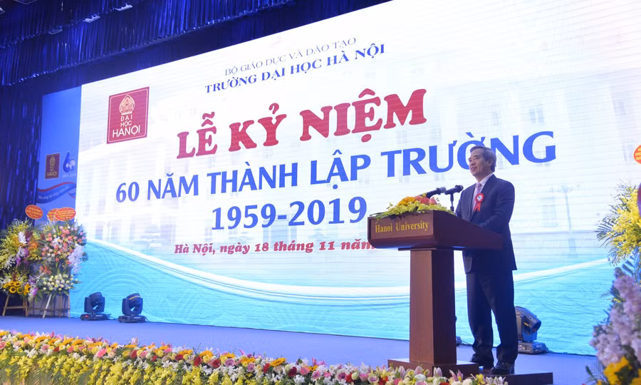 Trường Đại học Hà Nội đổi mới trong một thế giới phẳng ảnh 3