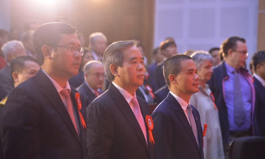 Trường Đại học Hà Nội đổi mới trong một thế giới phẳng ảnh 2