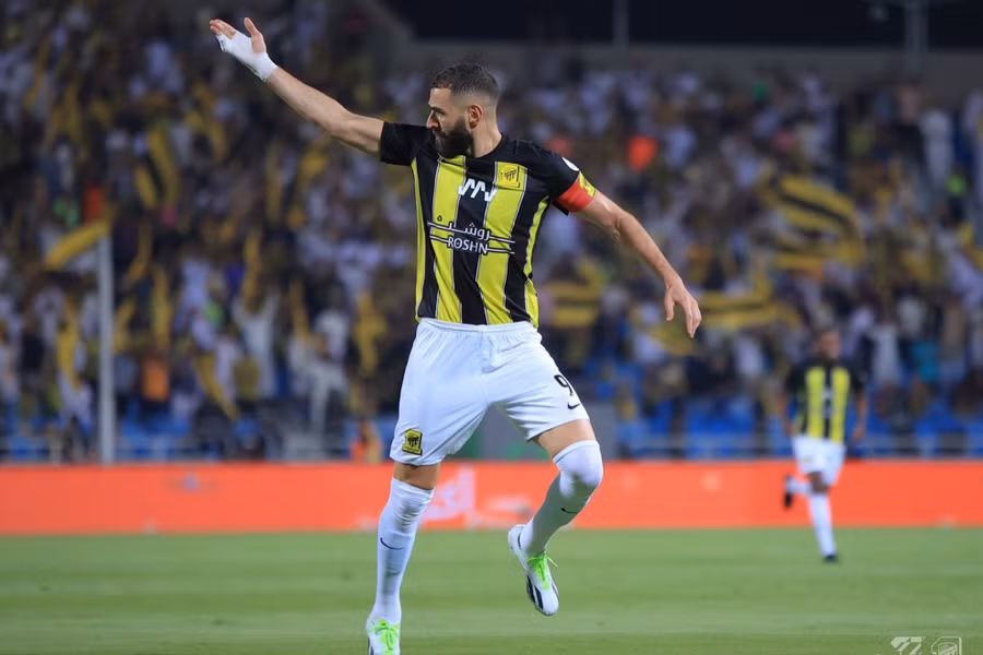 Benzema ghi bàn góp công giúp Al-Ittihad Al Ittihad thắng 4-0 trước Al- Riyadh ngày 25/8. Benzema ghi bàn góp công giúp Al-Ittihad Al Ittihad thắng 4-0 trước Al- Riyadh ngày 25/8.