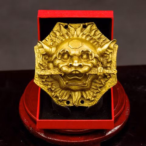 Mặt hổ phù nằm trong quan niệm tín ngưỡng văn hóa Phương Đông.