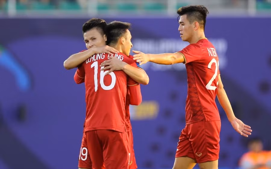 Báo Thái Lan cho rằng bộ ba Quang Hải, Hùng Dũng, Tiến Linh được bổ sung cho SEA Games 31.