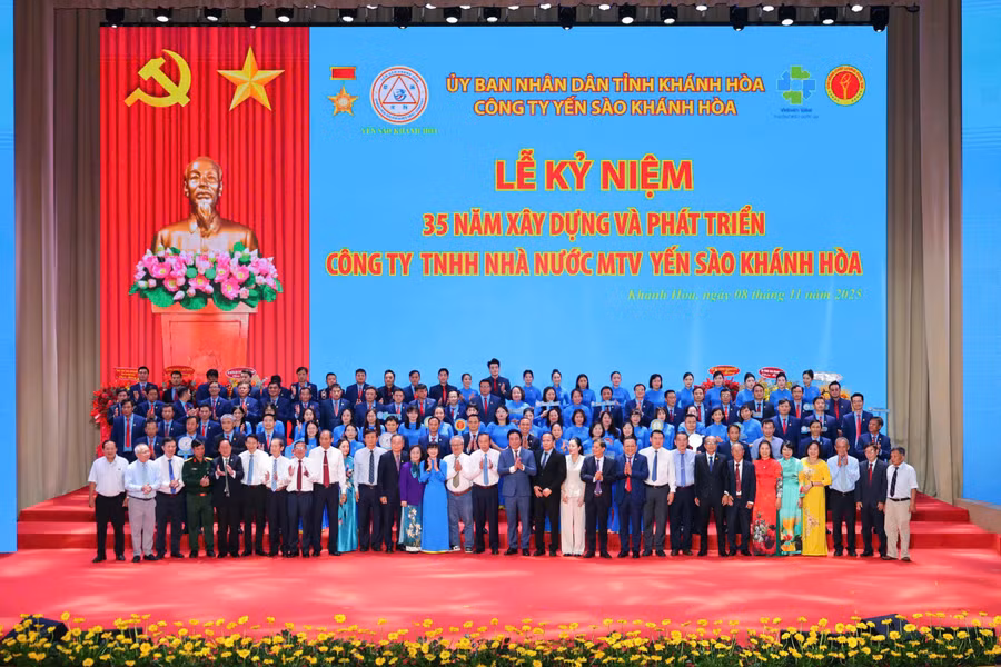 Công ty Yến sào Khánh Hòa tổ chức Lễ kỷ niệm 35 năm thành lập.