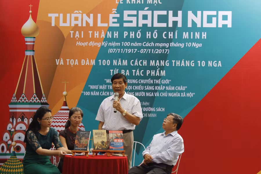 Khai mạc “Tuần lễ sách Nga tại TPHCM“