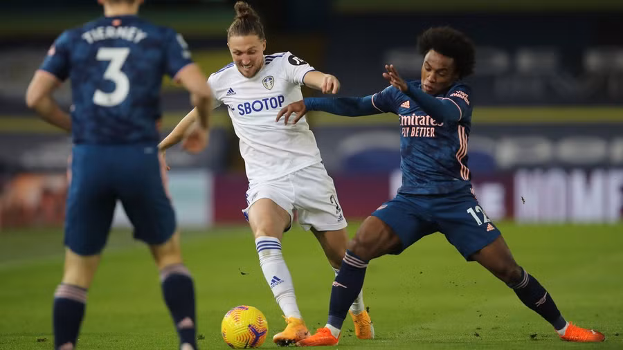 Arsnal hòa Leeds với tỉ số 0-0.