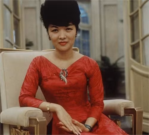 Trần lệ Xuân