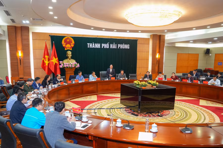 Ban tổ chức và các Tiểu ban phục vụ Hội khỏe Phù Đổng toàn quốc lần thứ X.