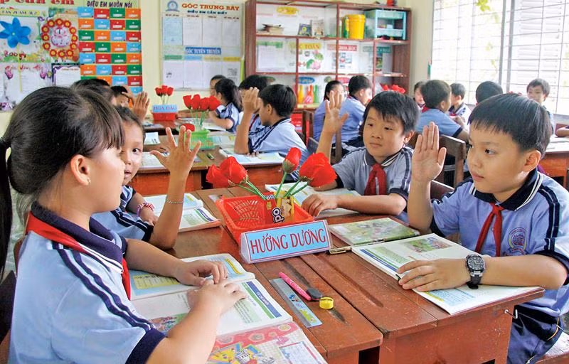Làm rõ việc xuất bản, phát hành sách Hướng dẫn học mô hình VNEN
